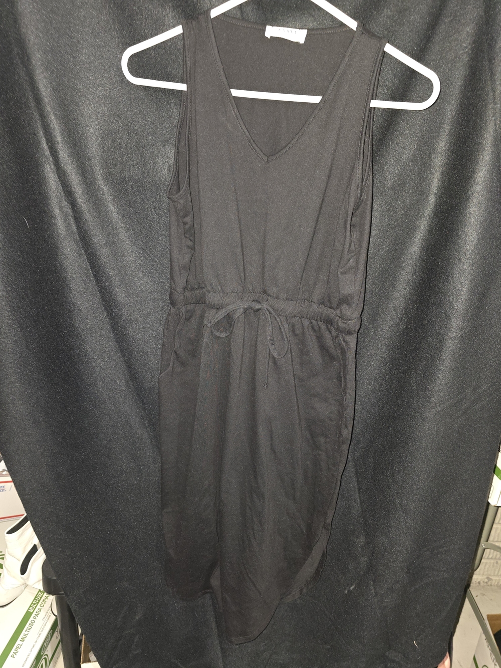 Zenana Outfitters Black Sleeveless V-Neck Midi Dress